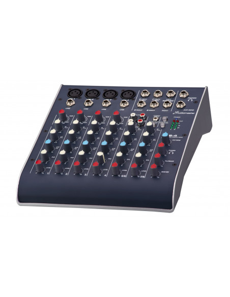 Mesa de Mistura STUDIOMASTER C2-4 Mesa de Mistura STUDIOMASTER C2-4