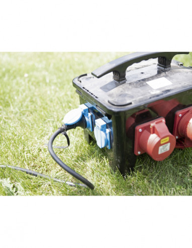 EUROLITE SBPO-1640B Power Distributor