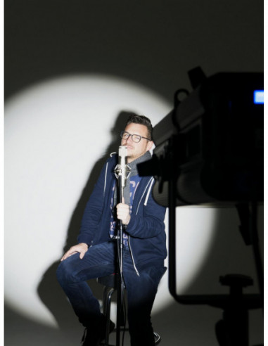 EUROLITE LED PFE-100 RGBW Profile Spot