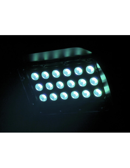 EUROLITE LED CLS-18 QCL RGBW 18x8W 12°