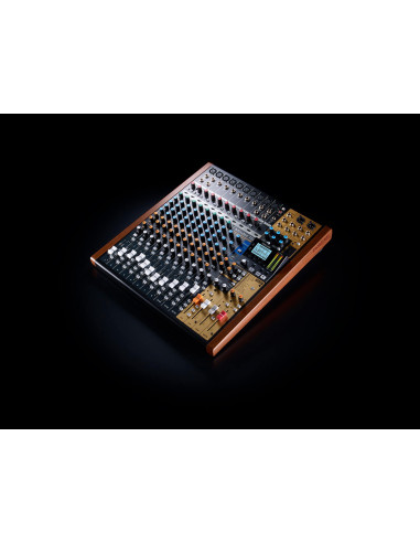 TASCAM Model 16 Mesa Mistura com... TASCAM Model 16 Mesa Mistura com...